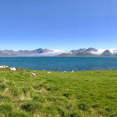 Troll Valley Lofoten * Bøstad